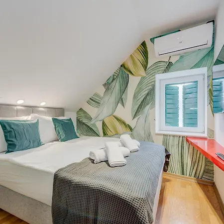 Versi & Note Luxury Gostinjska kuća