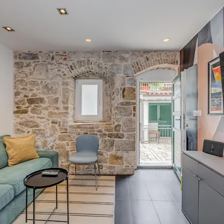 Gostinjska kuća Versi & Note Luxury