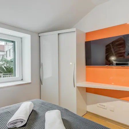 Versi & Note Luxury Split