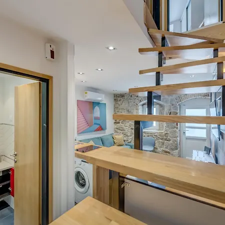 Versi & Note Luxury 4* Split