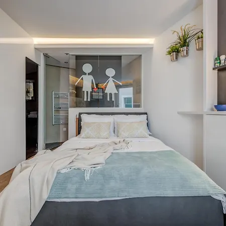 Versi & Note Luxury 4* 스플리트