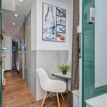 게스트하우스 Versi & Note Luxury 4*