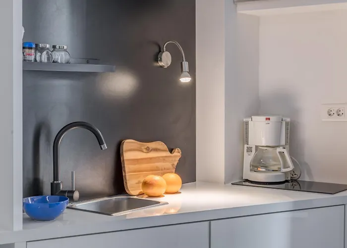 בית הארחה Versi & Note Luxury