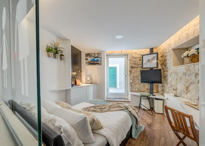 Versi & Note Luxury ספליט